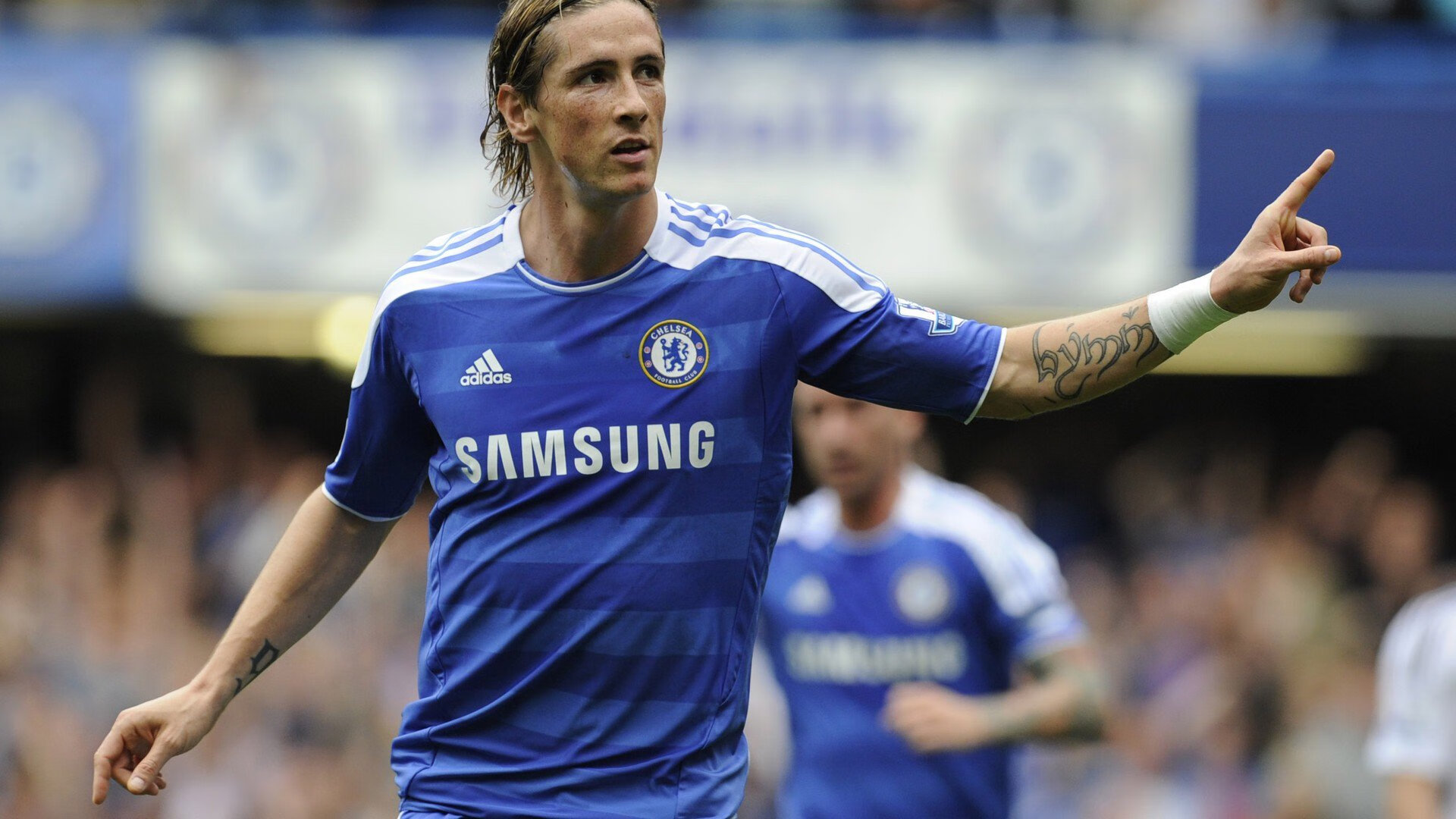 “法甲豪强不断发力,争夺激烈度极高”,法甲为何没有豪门俱乐部