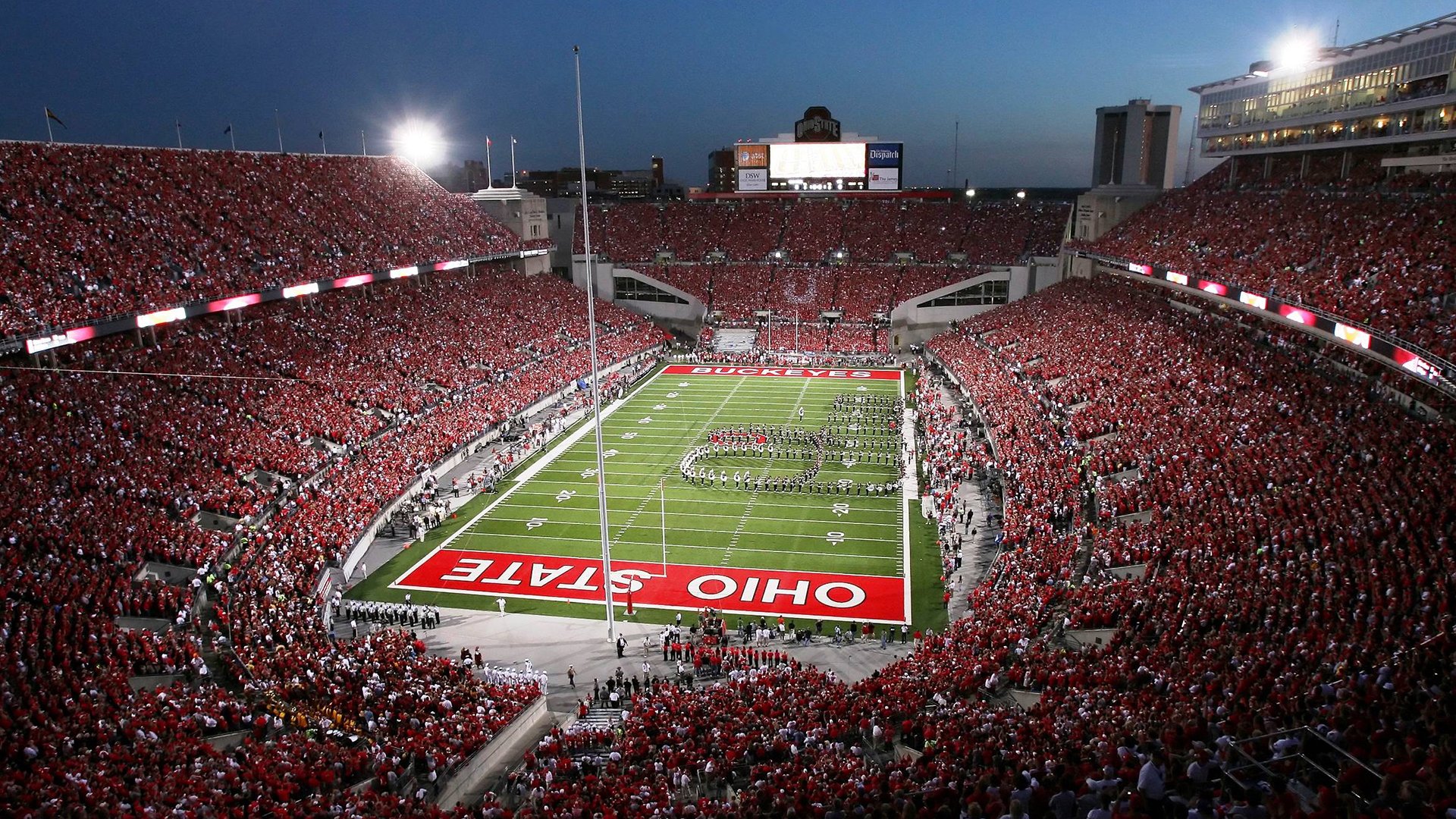 国足新战术强调边路突破与快速转换，记者详细图解国足出线形势_出局只剩理论可能