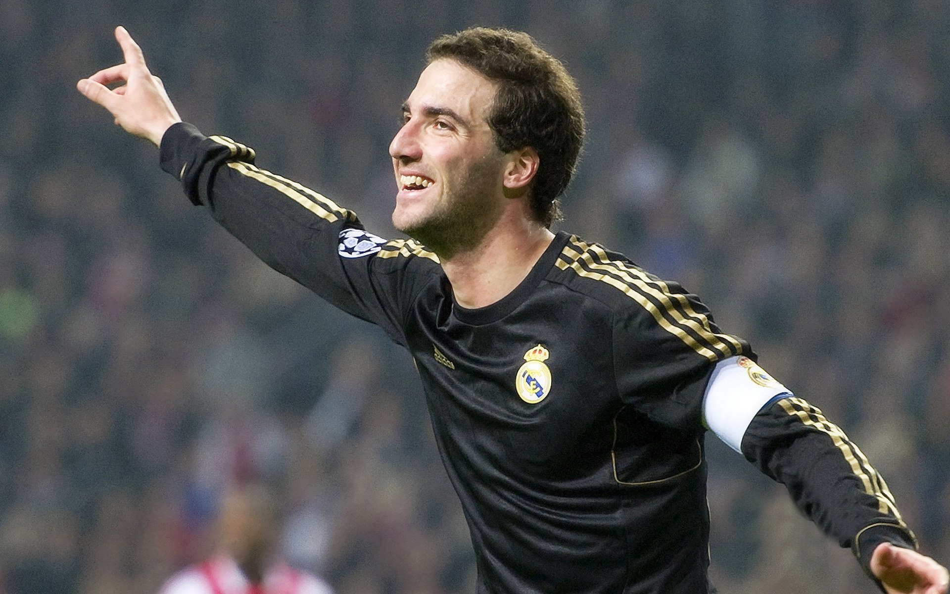 球迷投票：你心中的欧冠“年度最佳比赛”，欧冠十佳