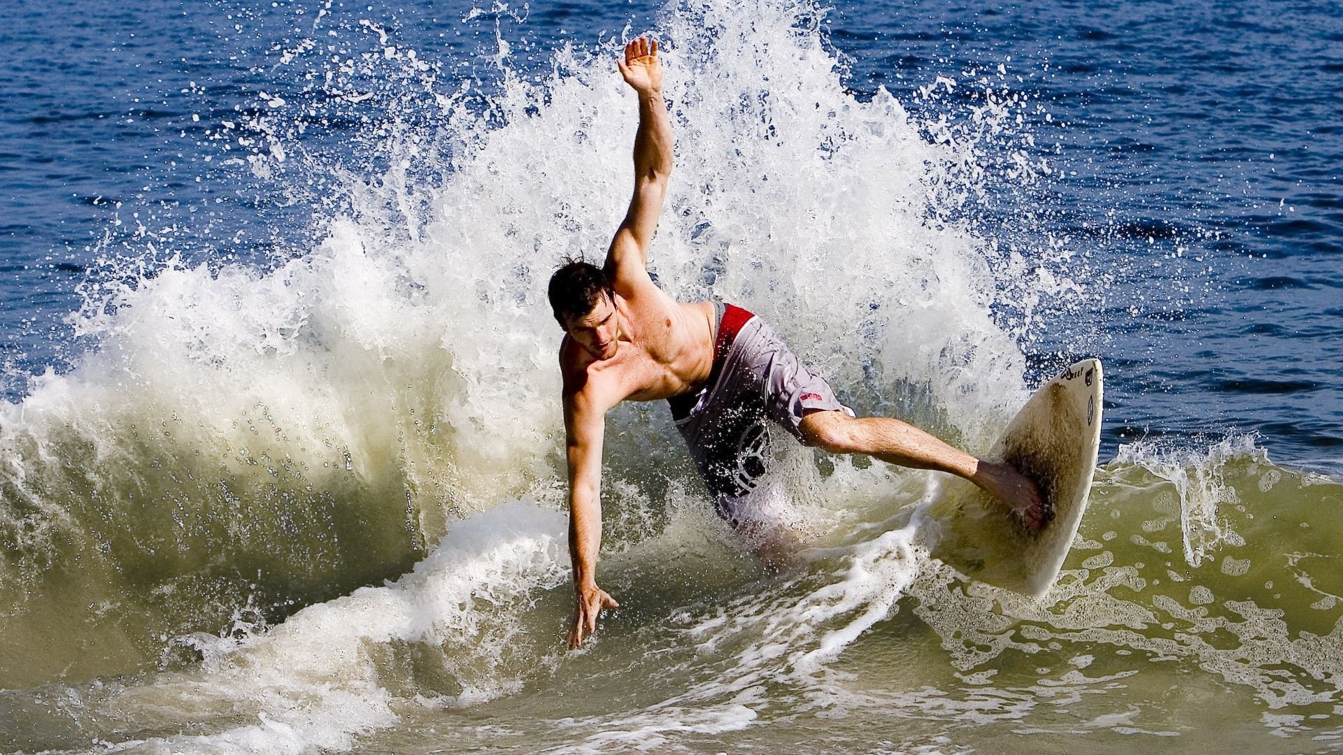 记者专访:未来联盟的数字化转型都有哪些亮点?,未来联盟门面