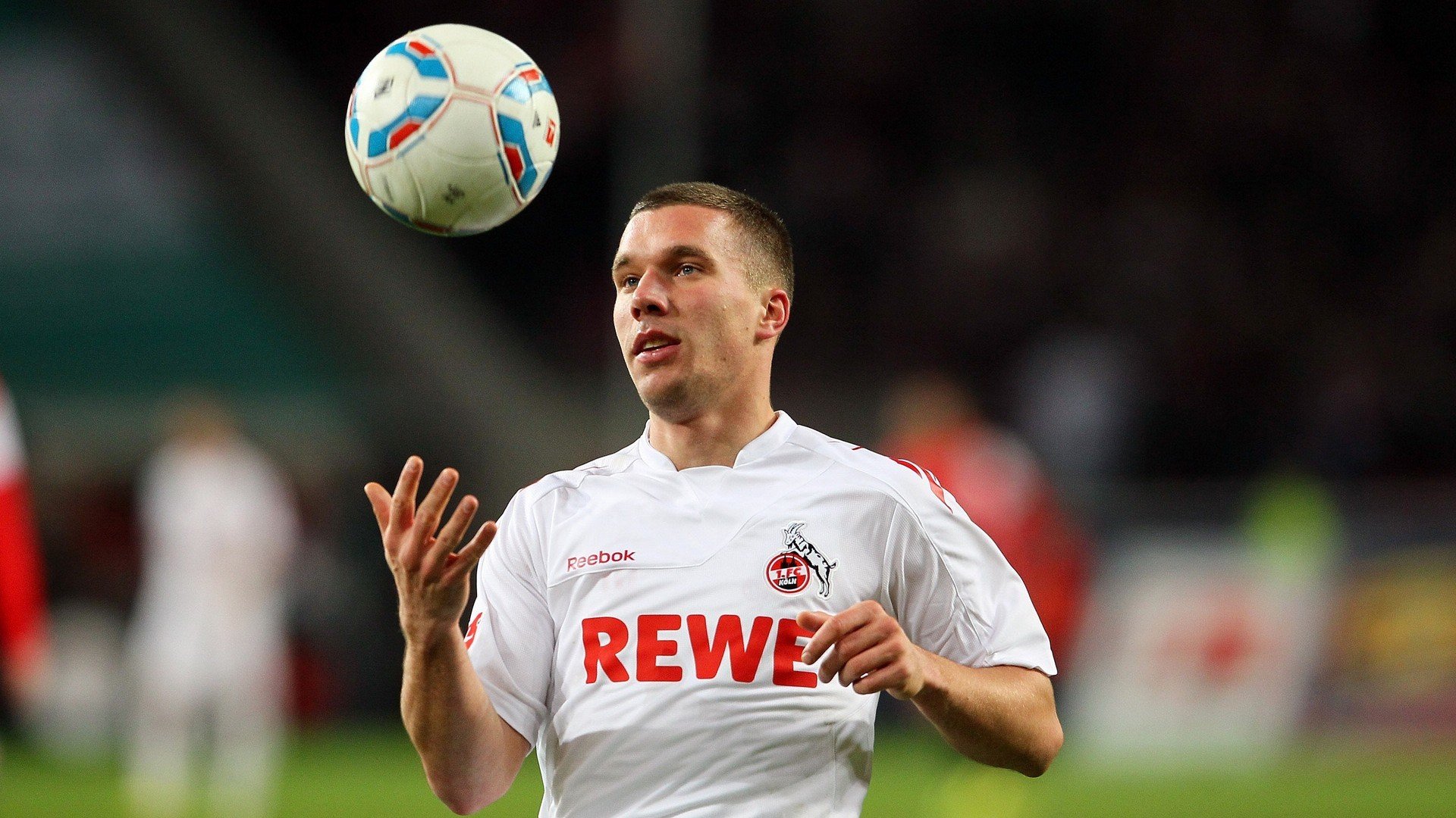 车坛“天王”背后的艰辛历程，车坛日讯